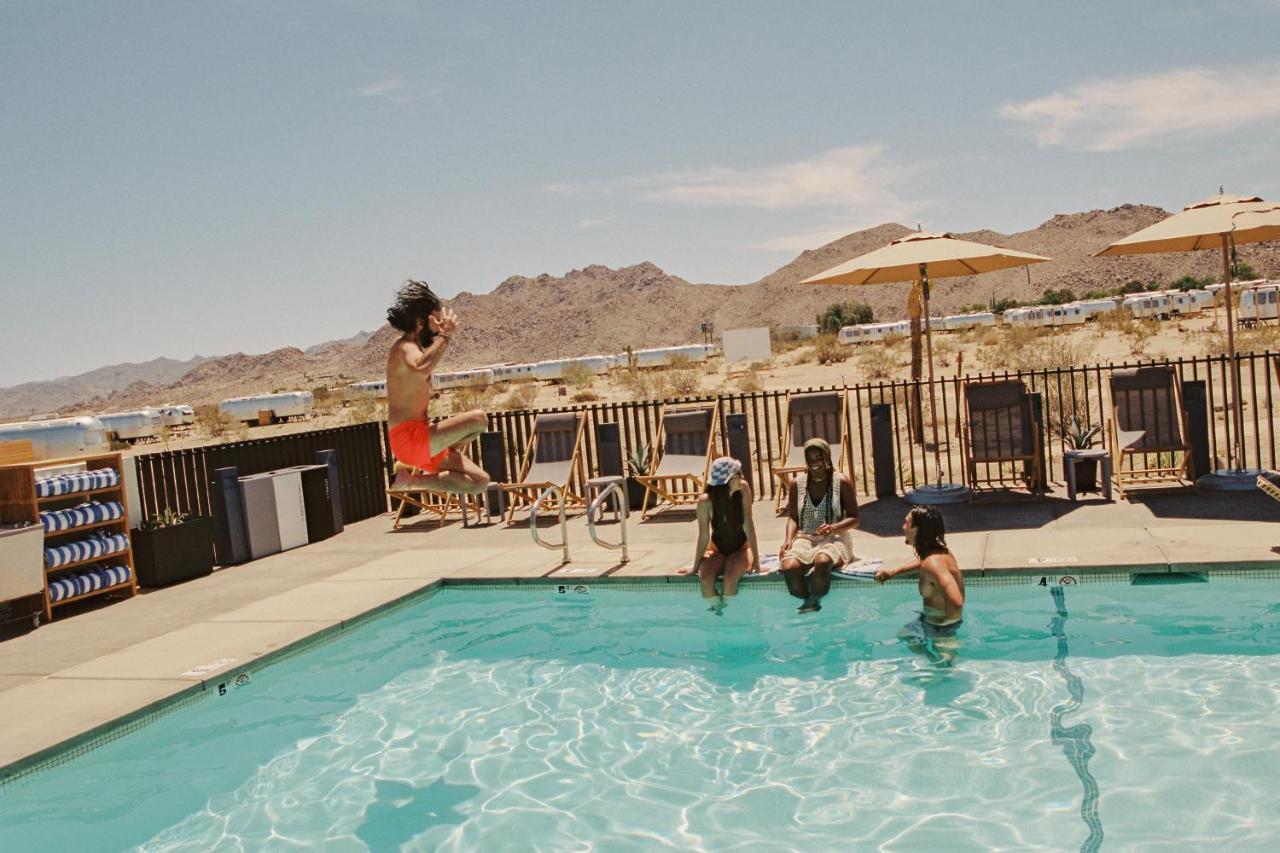Autocamp Joshua Tree Hotel Buitenkant foto