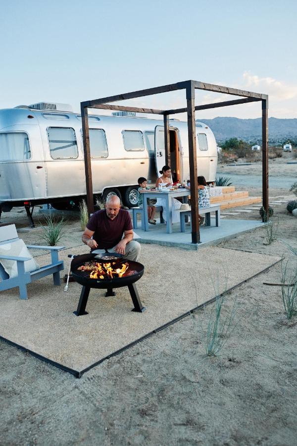 Autocamp Joshua Tree Hotel Buitenkant foto